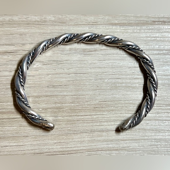 Vintage Handmade Southwestern Sterling Silver Rope Twisted Cuff Bracelet, 17.8g - Picture 5 of 6